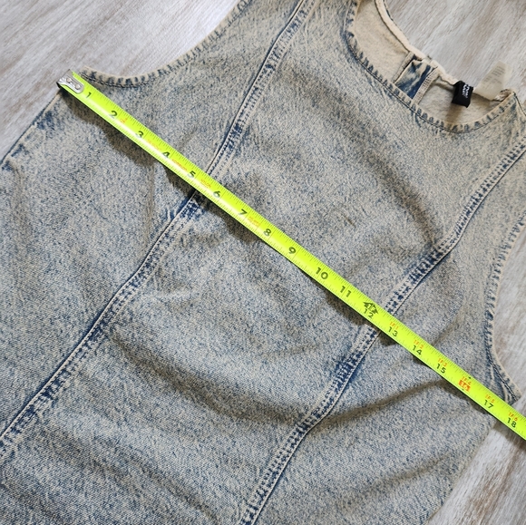 H&M Divided Acid Wash A-line Blue Denim Dress Sleeveless Mini Pockets Zip Sz S - Picture 6 of 12